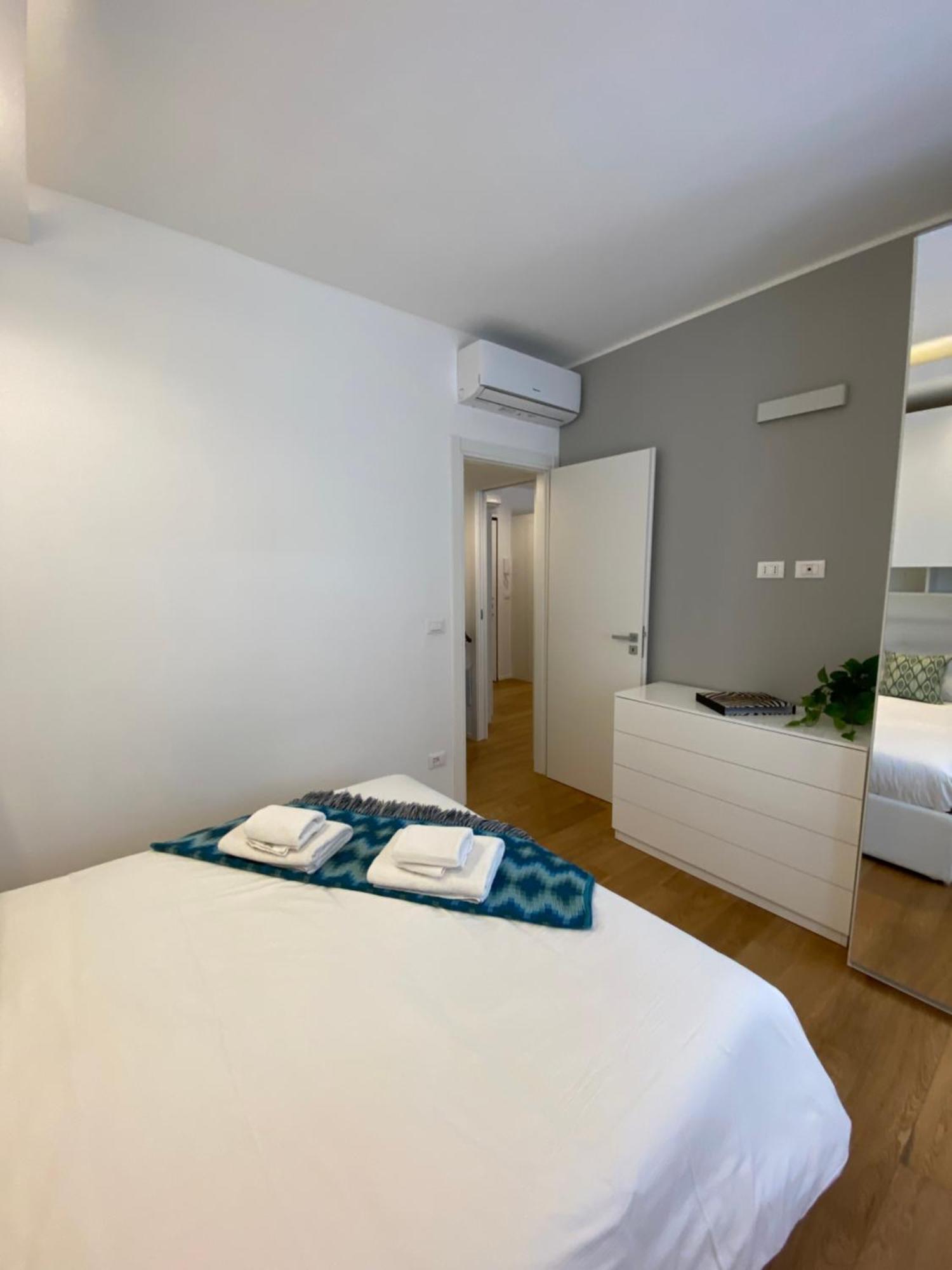 Gramsci 2 - Cozy Apartment Near Sempione Park! Milan Exterior photo
